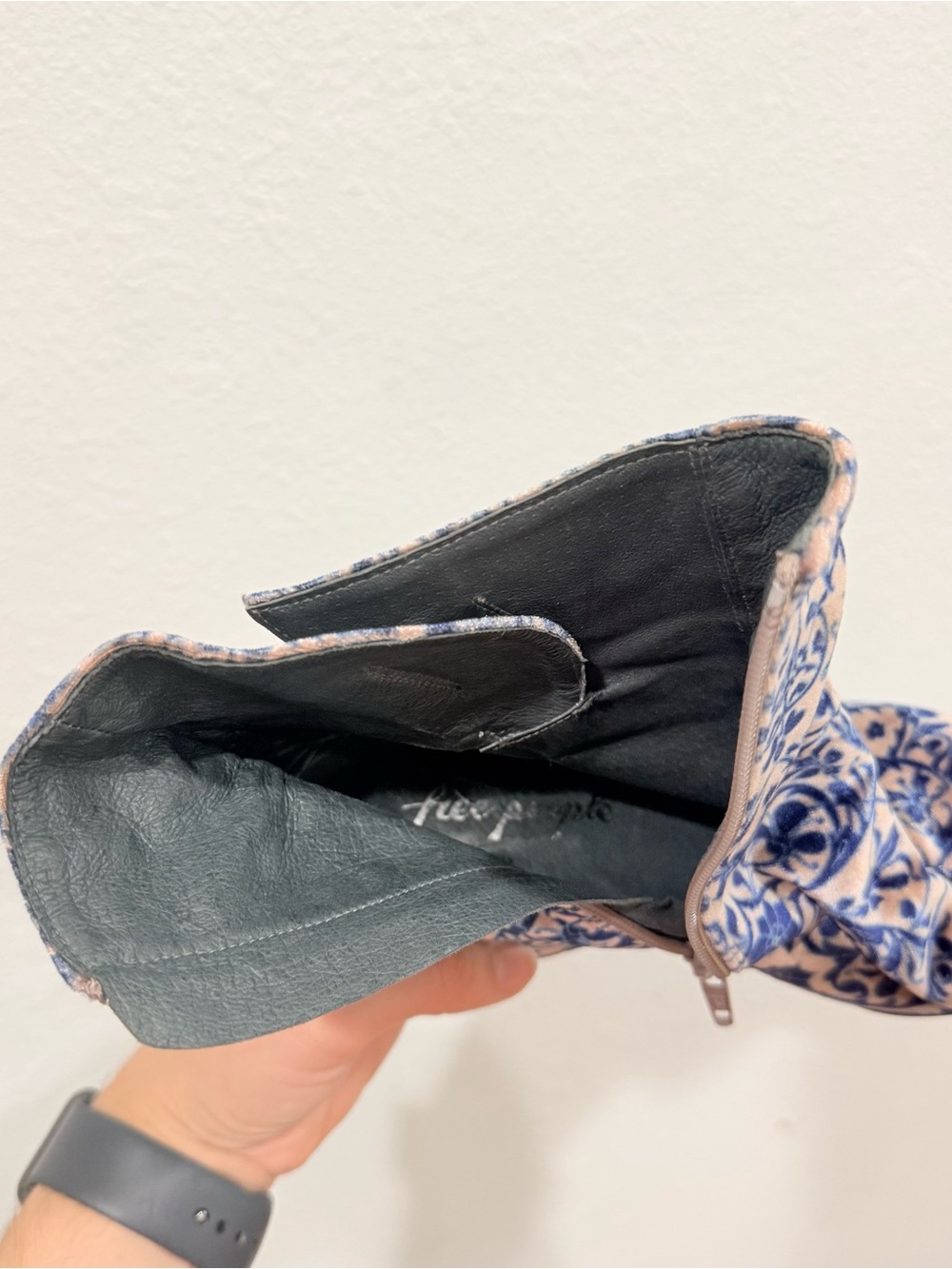 Free People Floral Velvet Ankle Boots Boho Western Coastal Cowgirl Size 6.5 (37) - Picture 6 of 7